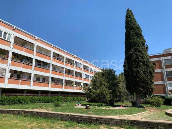 appartamento in vendita a Roma in zona Spinaceto