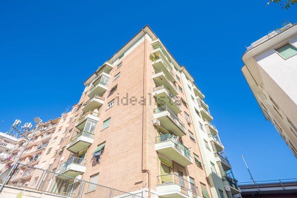 appartamento in vendita a Roma in zona Collatino