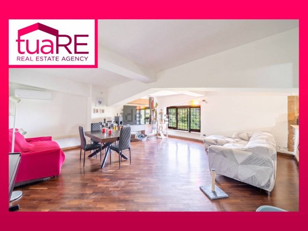 appartamento in vendita a Roma in zona Tomba di Nerone