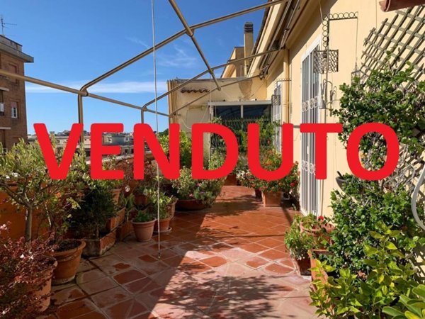 appartamento in vendita a Roma in zona Nomentano