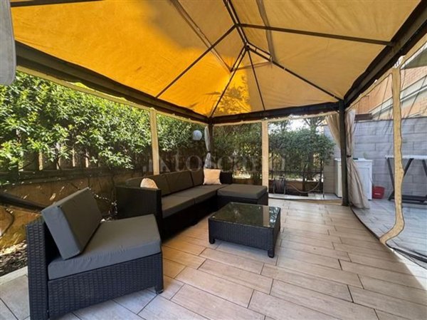 appartamento in vendita a Roma in zona Ostia