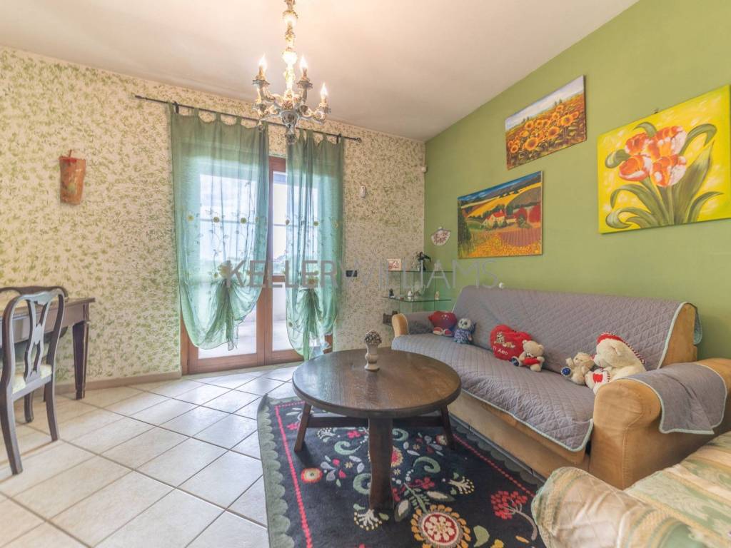 casa indipendente in vendita a Roma in zona Lunghezza