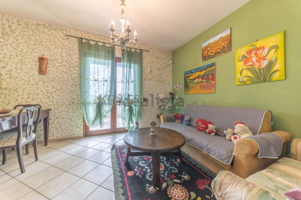 casa indipendente in vendita a Roma in zona Lunghezza
