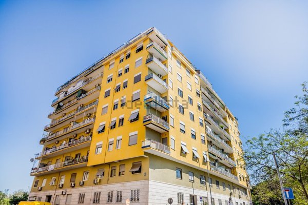 appartamento in vendita a Roma in zona Prenestino-Labicano