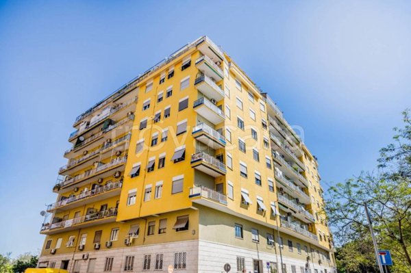 appartamento in vendita a Roma in zona Prenestino-Labicano
