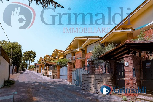 appartamento in vendita a Roma in zona Castel di Leva