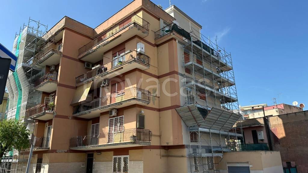 appartamento in vendita a Roma in zona Alessandrino