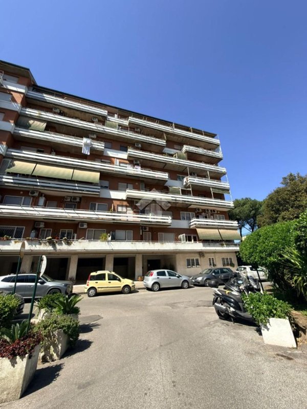 appartamento in vendita a Roma in zona Ponte Mammolo