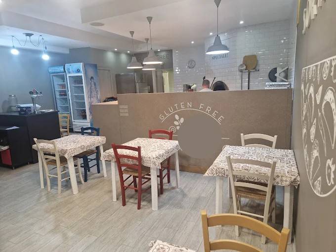 negozio in vendita a Roma in zona Ponte Mammolo