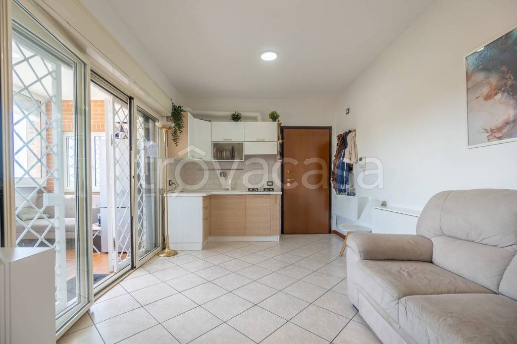 appartamento in vendita a Roma in zona Portuense