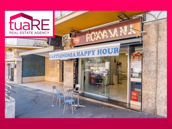 locale commerciale in vendita a Roma in zona Aurelio