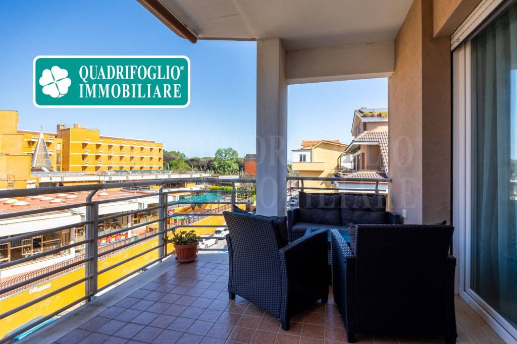 appartamento in vendita a Roma in zona Ostia