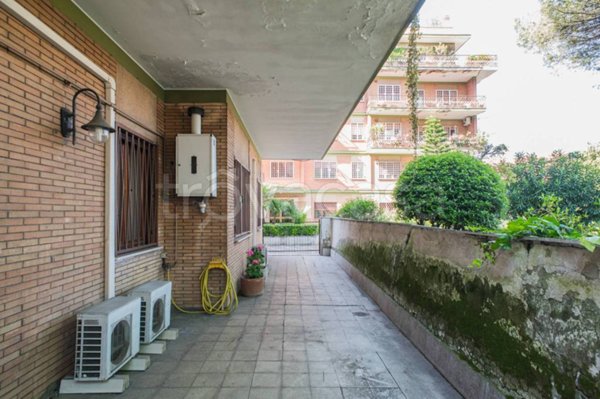appartamento in vendita a Roma in zona Gianicolense