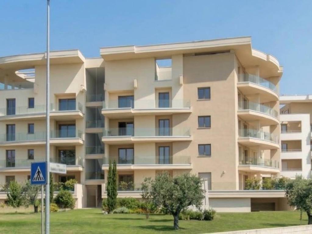 appartamento in vendita a Roma in zona Acilia