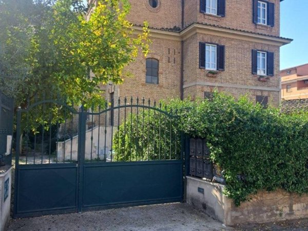 appartamento in vendita a Roma in zona Aurelio