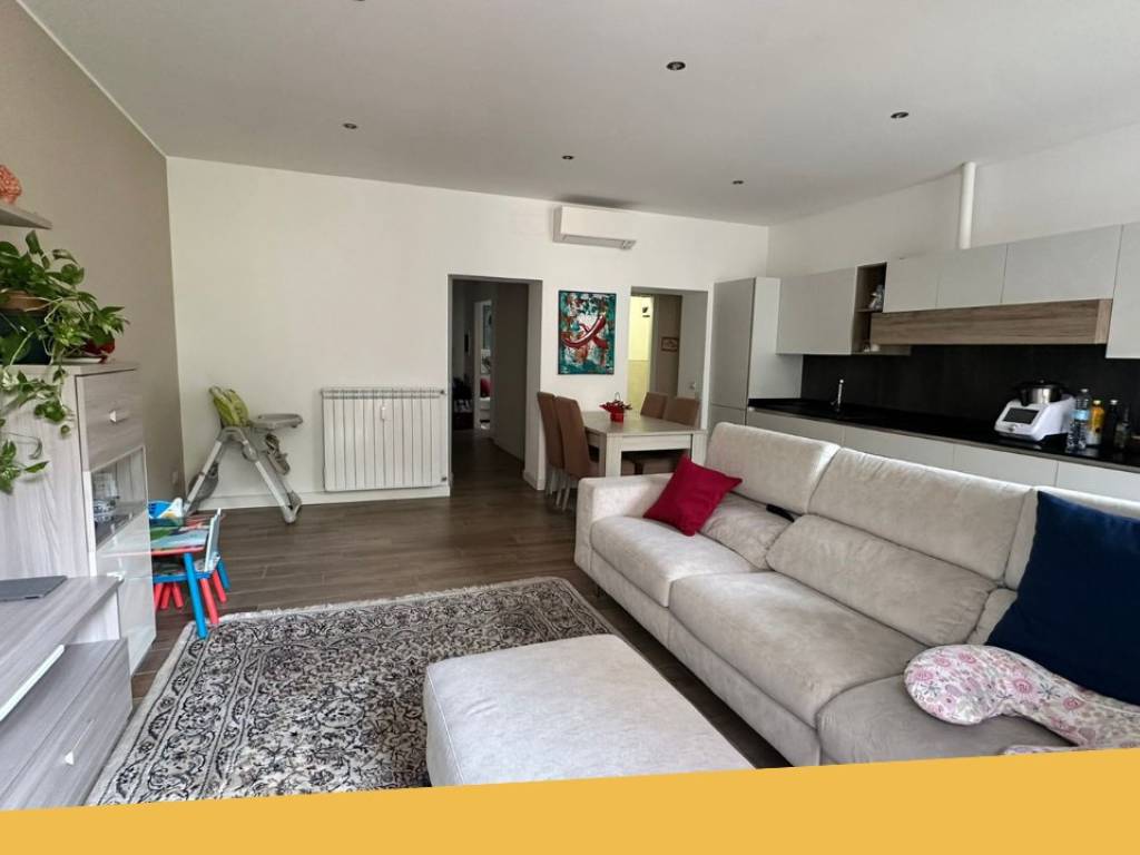 appartamento in vendita a Roma in zona Tuscolano