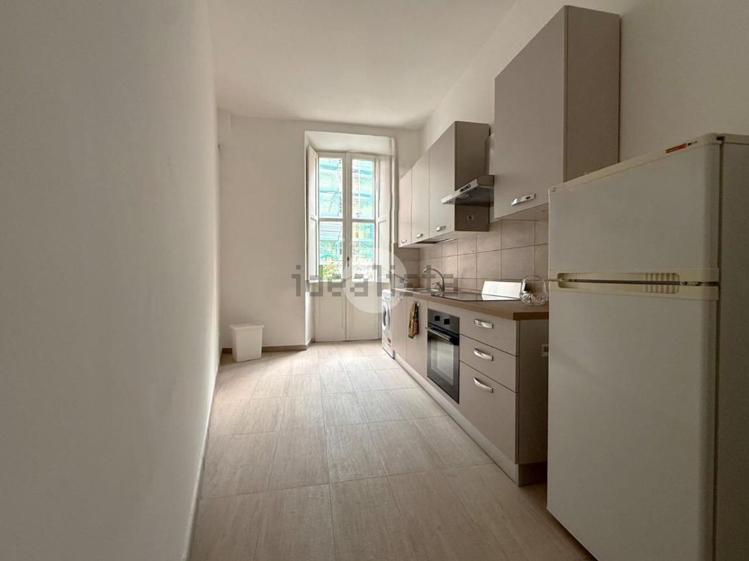 appartamento in vendita a Roma in zona Appio Latino