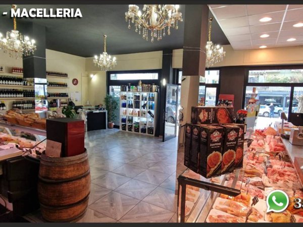 negozio in vendita a Roma in zona Prenestino-Centocelle