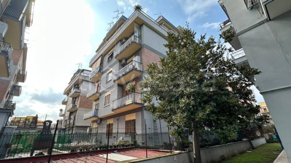 appartamento in vendita a Roma in zona Alessandrino