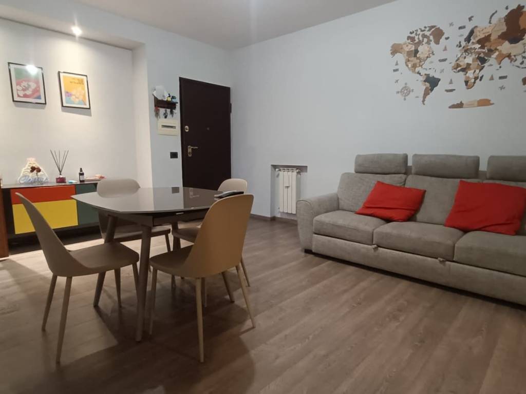 appartamento in vendita a Roma in zona Acilia