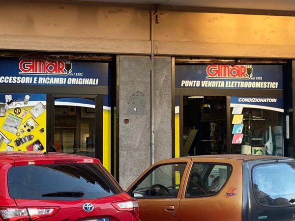 negozio in vendita a Roma in zona Prenestino-Centocelle