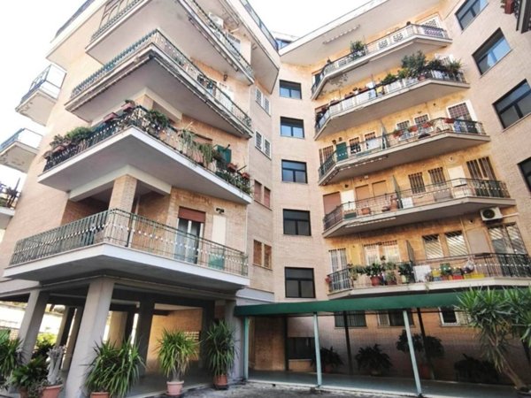 appartamento in vendita a Roma in zona Casalotti