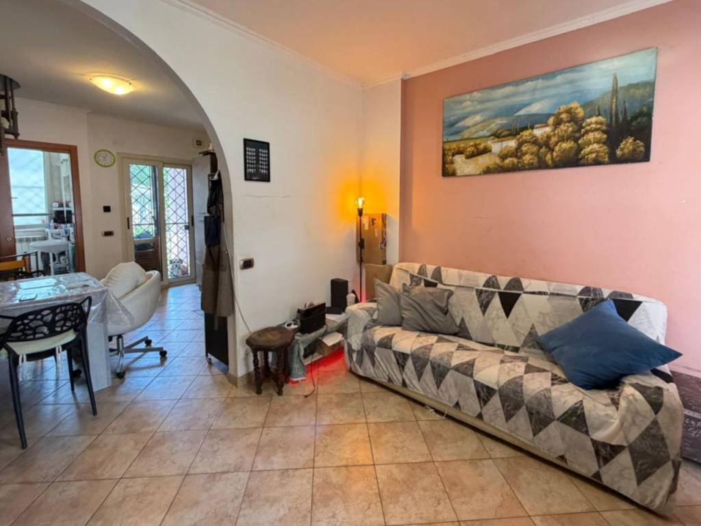 casa indipendente in vendita a Roma in zona Massimina/Casal Lumbroso