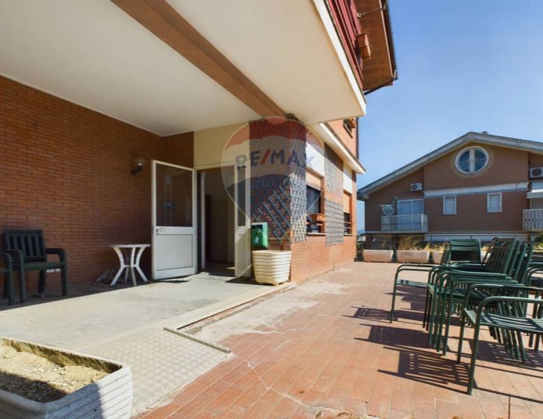 casa indipendente in vendita a Roma in zona Tor di Quinto