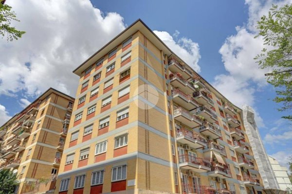 appartamento in vendita a Roma in zona Appio Latino
