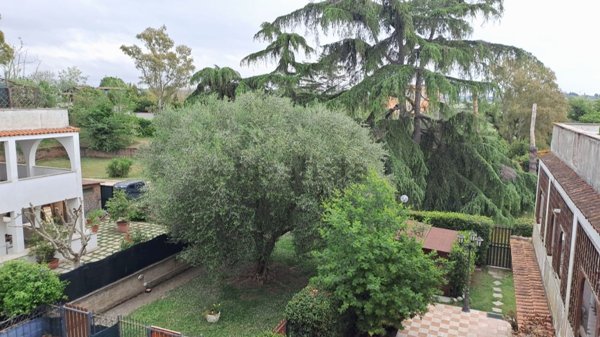 appartamento in vendita a Roma in zona Trigoria