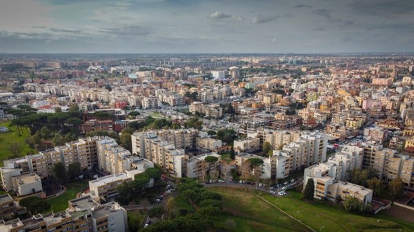 appartamento in vendita a Roma in zona Torre Maura