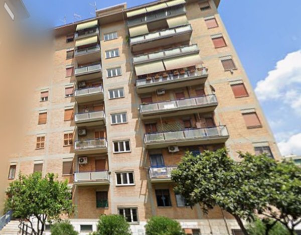 appartamento in vendita a Roma in zona Don Bosco