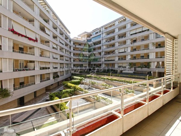 appartamento in vendita a Roma in zona Fonte Laurentina