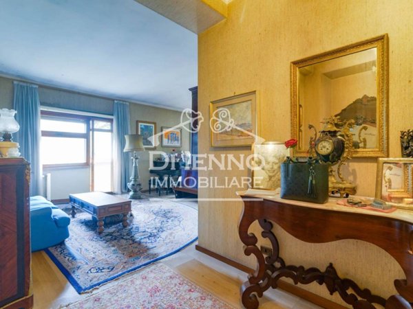 appartamento in vendita a Roma in zona Della Vittoria