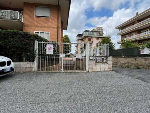 negozio in vendita a Roma