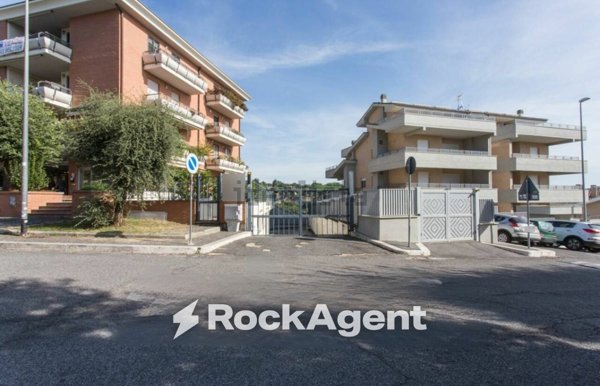 negozio in vendita a Roma in zona Trionfale