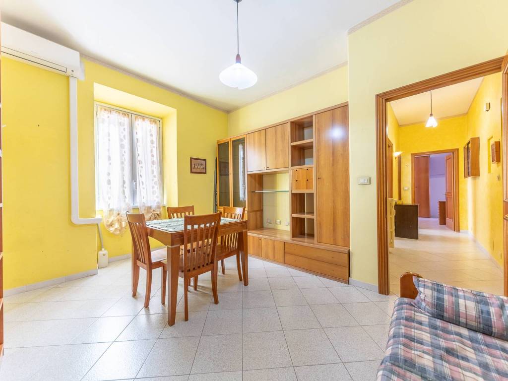 appartamento in vendita a Roma in zona Prenestino-Centocelle