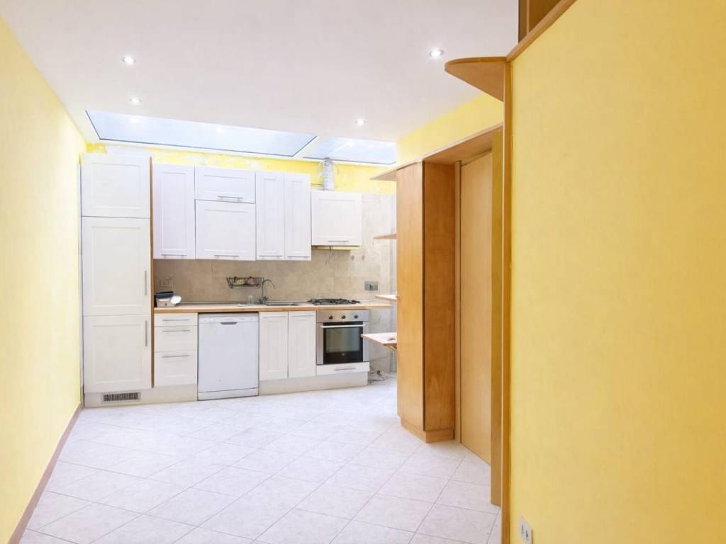 appartamento in vendita a Roma in zona Gianicolense