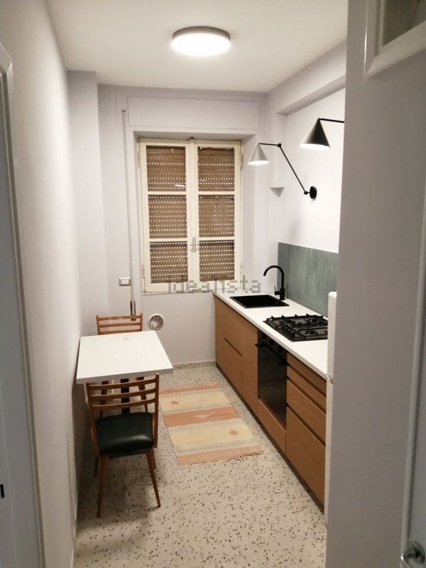 appartamento in vendita a Roma in zona Appio Latino
