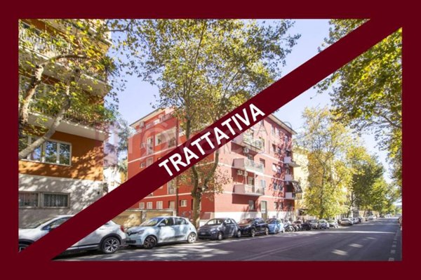 appartamento in vendita a Roma in zona Appio Latino