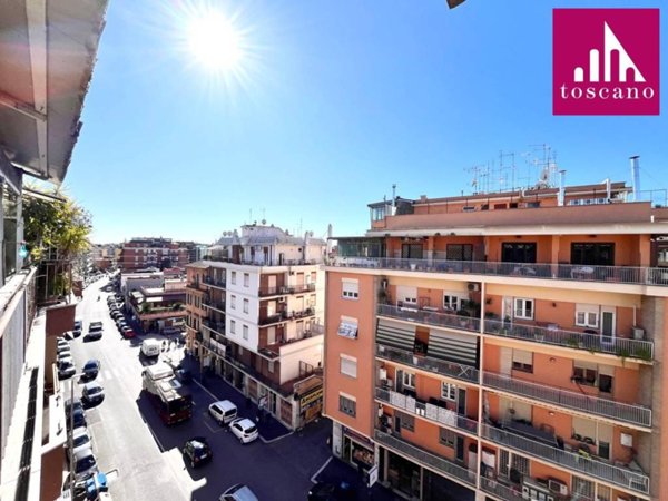 appartamento in vendita a Roma in zona Aurelio