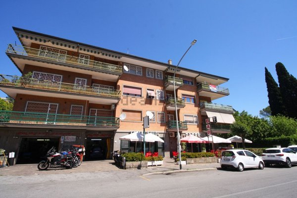 appartamento in vendita a Roma in zona Portuense