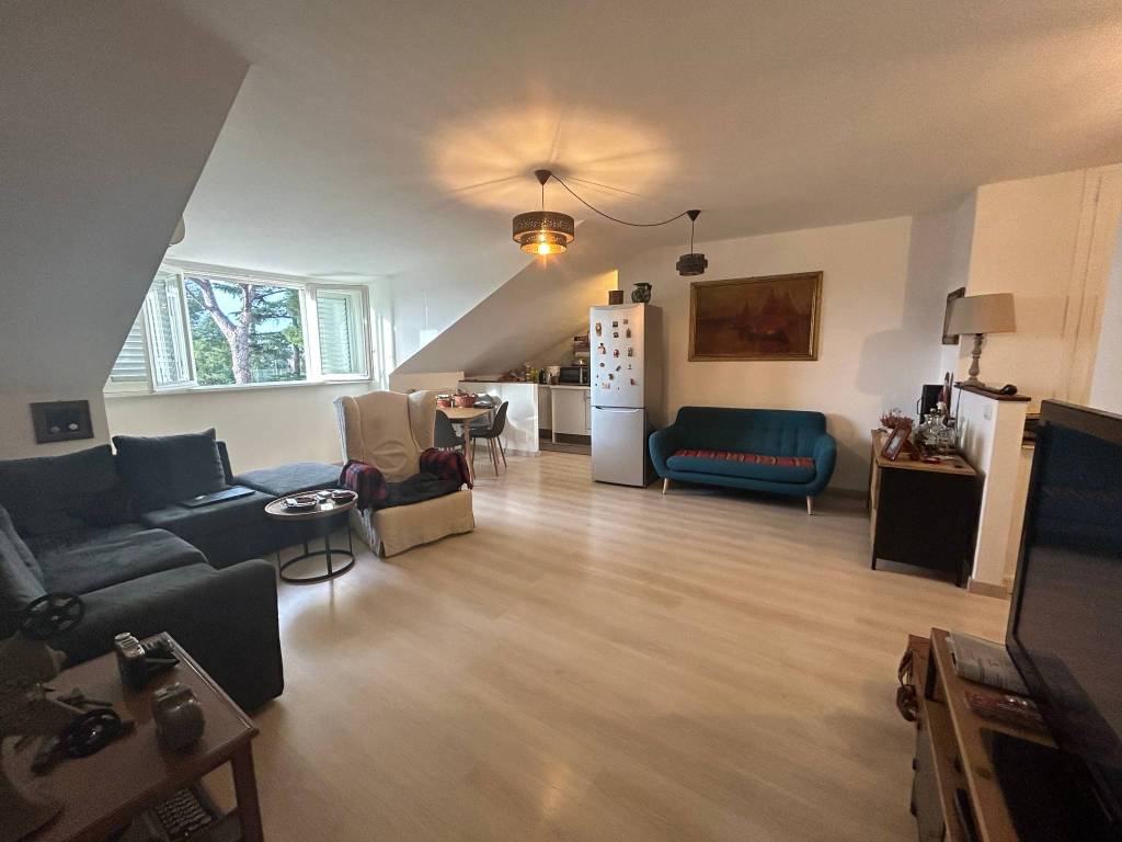 appartamento in vendita a Roma in zona Gianicolense