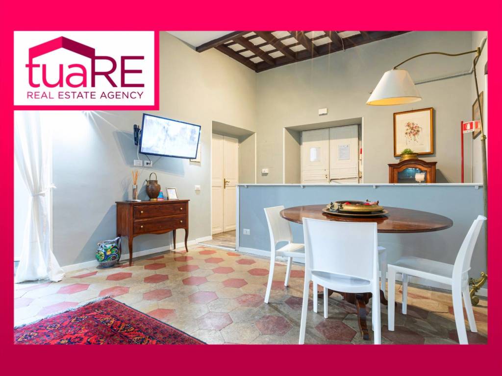 appartamento in vendita a Roma in zona Parione/Sant'Eustachio