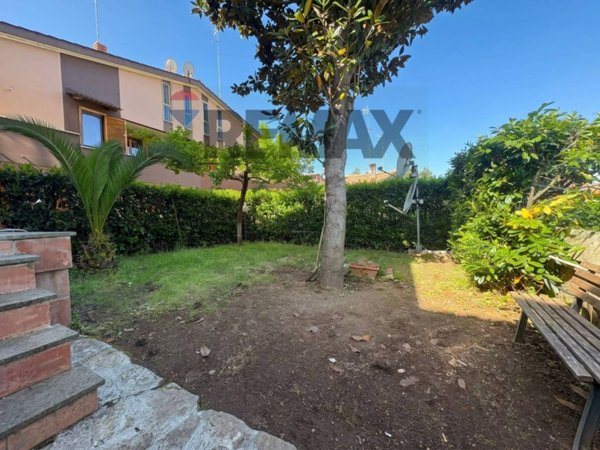 casa indipendente in vendita a Roma in zona Olgiata