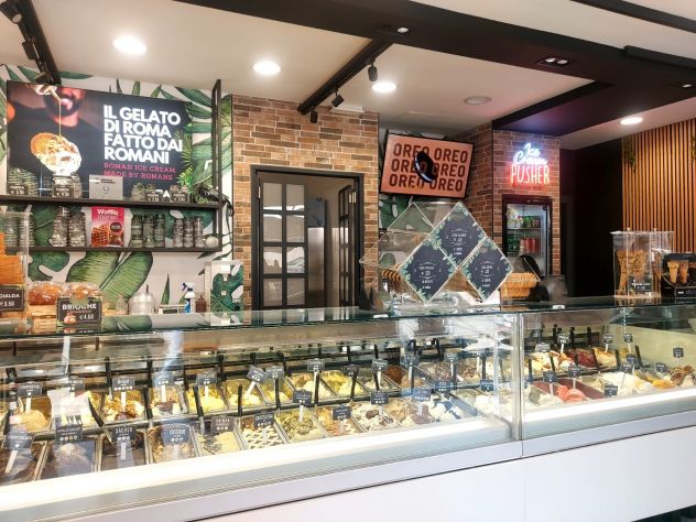 negozio in vendita a Roma in zona Della Vittoria