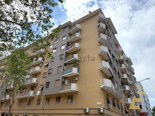 appartamento in vendita a Roma in zona Don Bosco
