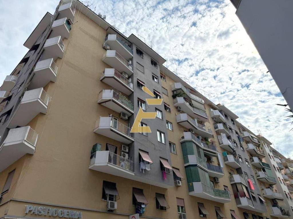appartamento in vendita a Roma in zona Don Bosco
