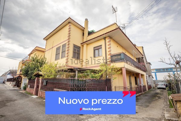 appartamento in vendita a Roma in zona Romanina