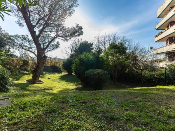 appartamento in vendita a Roma in zona Portuense